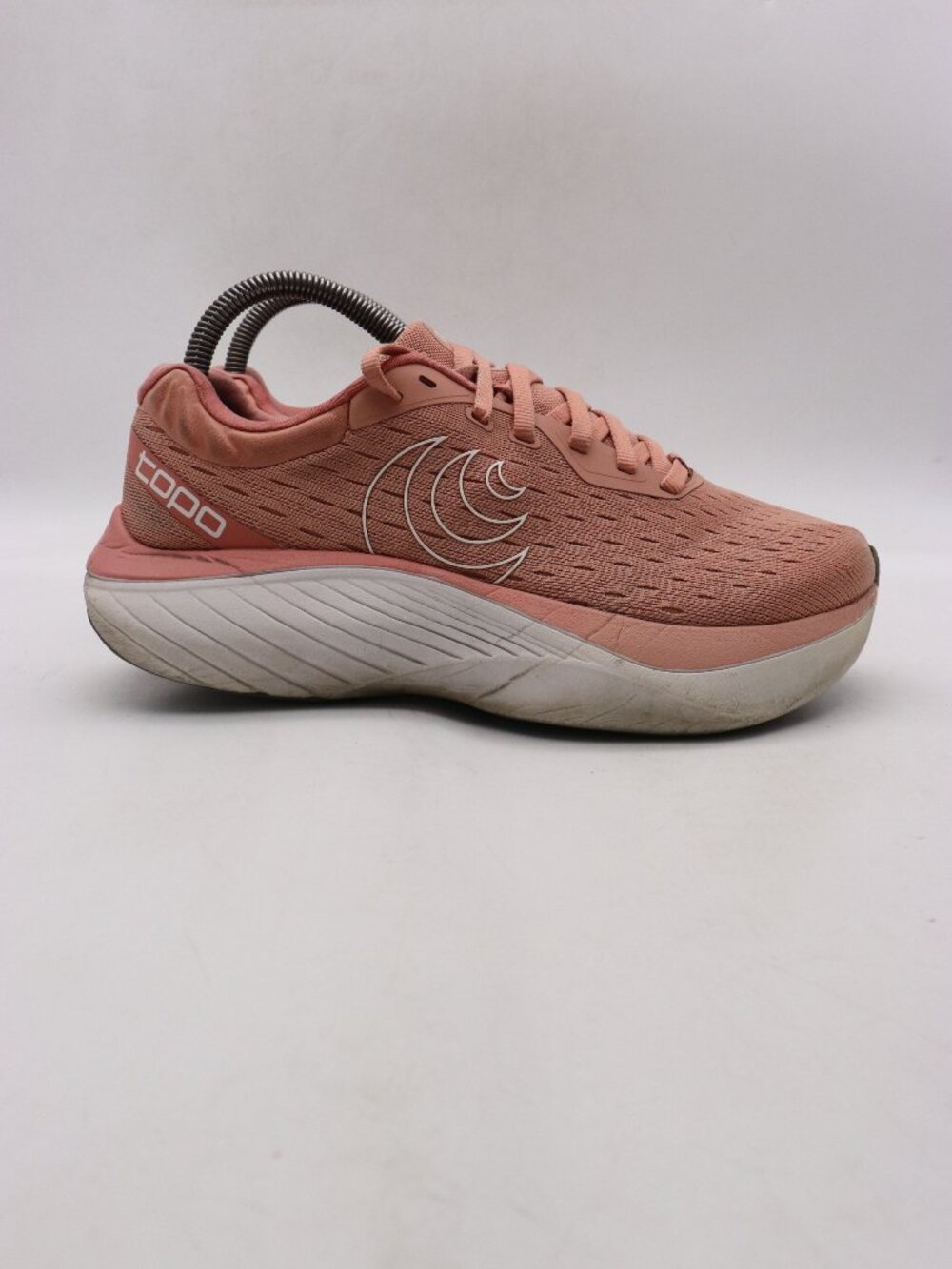 Topo Atmos Athletic Sneakers Women's Size 8 Dusty Rose Running Athletic Sneakers